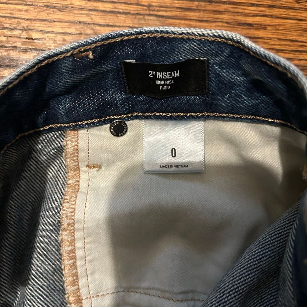 New Express Shorts - Picture 4 of 5